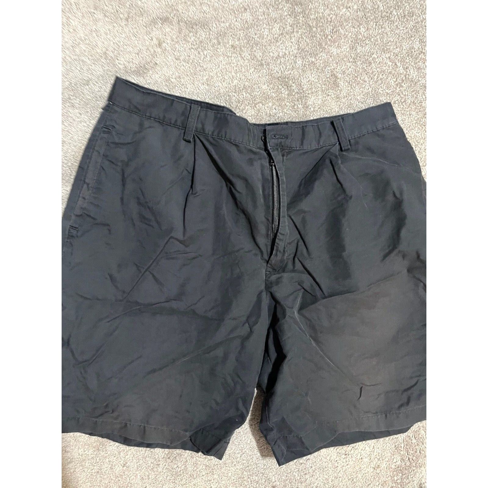 Dockers VINTAGE DOCKERS Recode Shorts Mens 38 Black Pleated Weathered Short Canvas Chin o Regular Rise High 9in Belt Loops Pockets Z ip Fly Casual 38 Mens Size US 38 / EU 54 - 2 Thumbnail