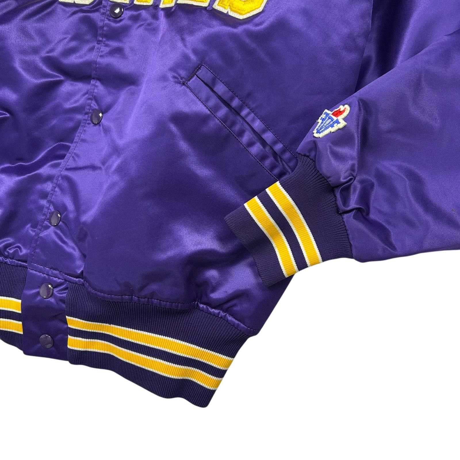 NCAA VTG 90s NCAA WASHINGTON HUSKIES FELCO SATIN BOMBER JACKET Size US L / EU 52-54 / 3 - 3 Thumbnail
