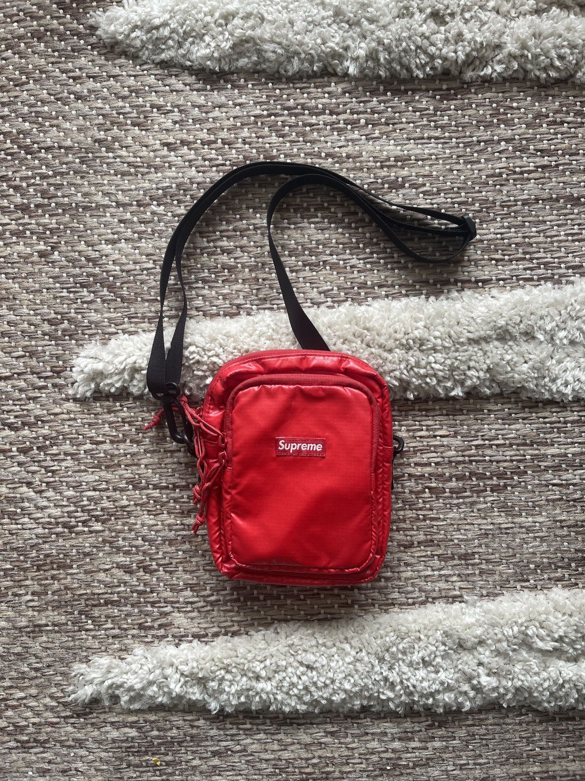 image of Supreme Nylon Shoulder Bag Fw17 in Red, Men's