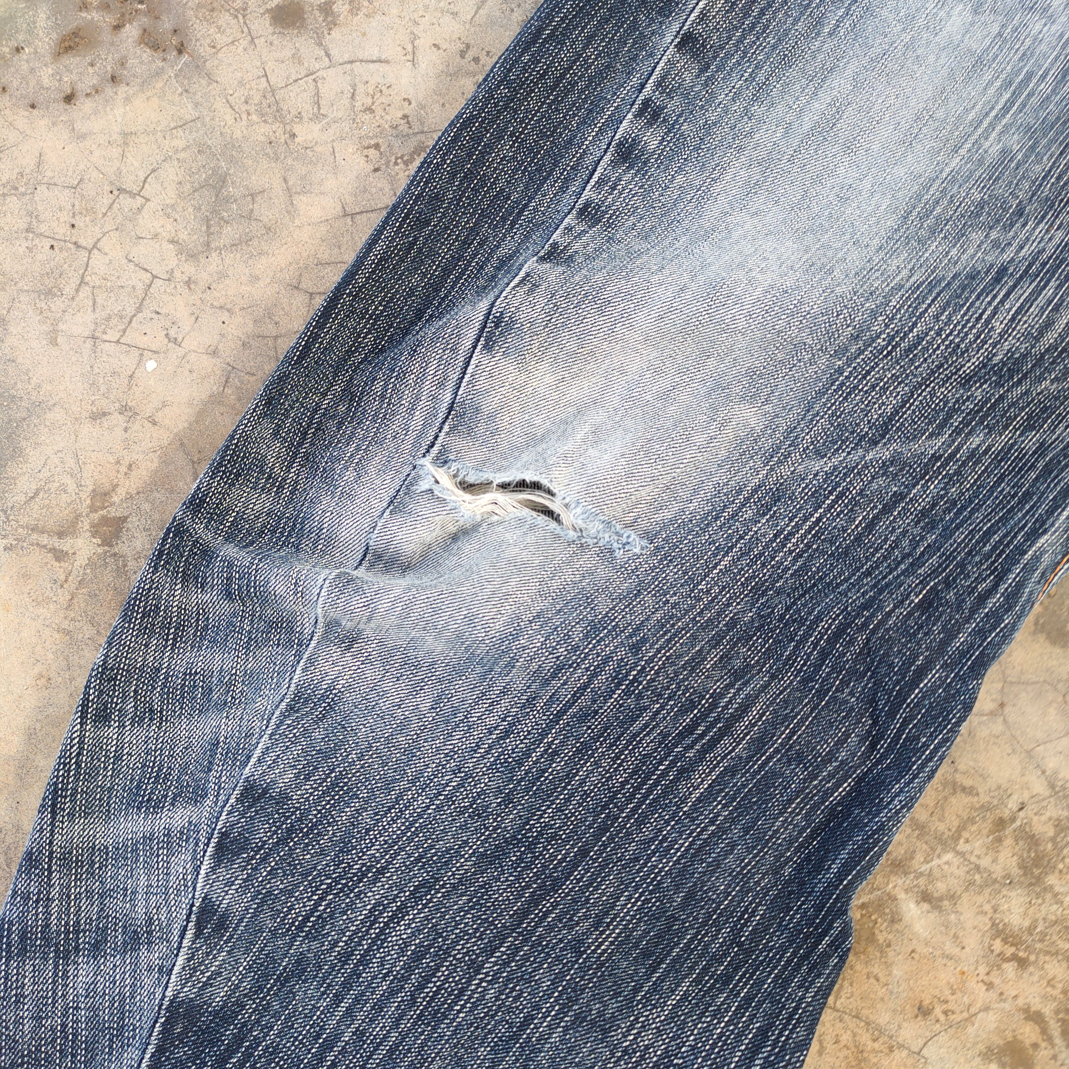 Edwin VINTAGE EDWIN XV FADED RIPPED JEANS DENIM PANTS Size US 35 - 7 Thumbnail