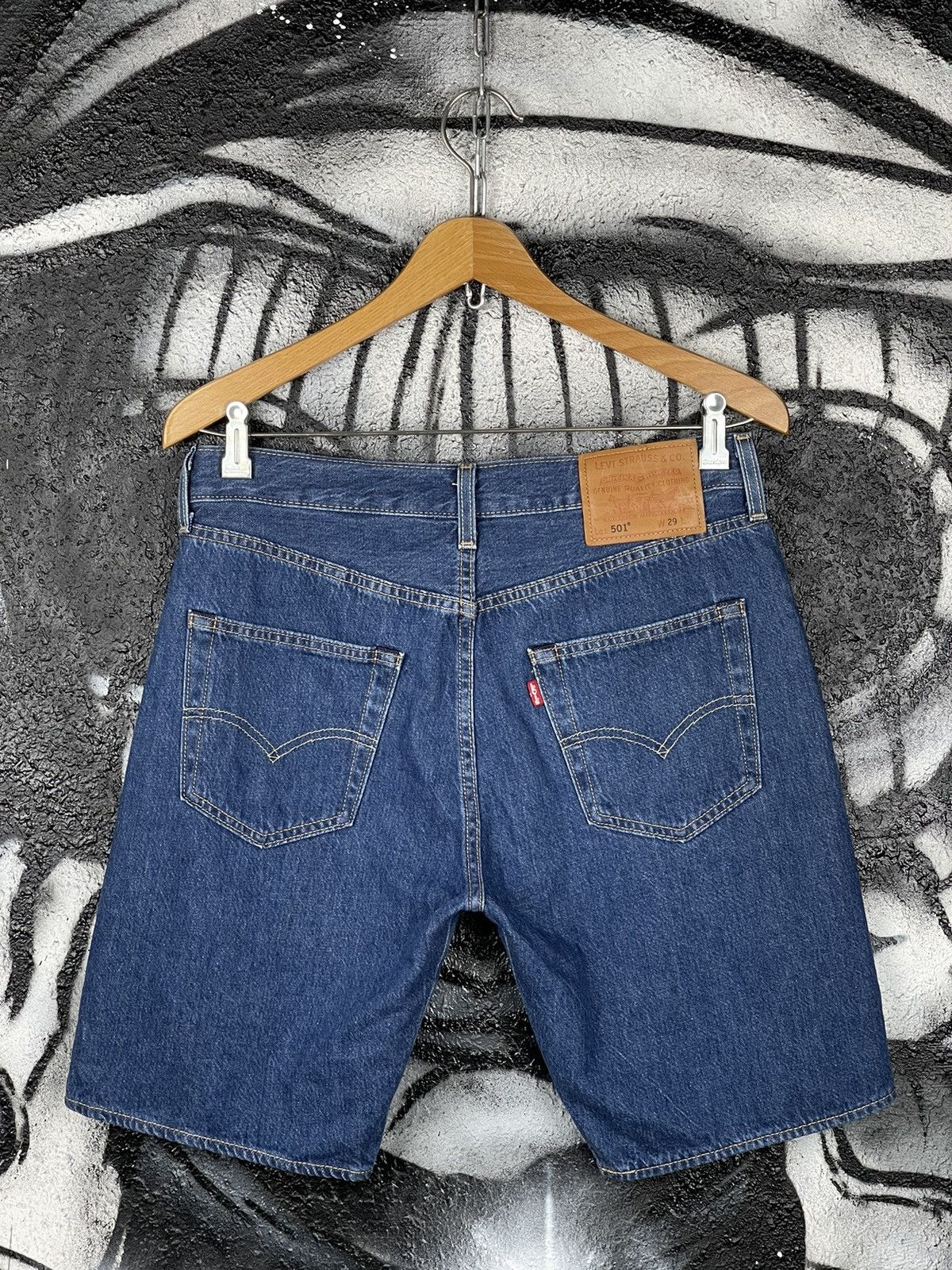 Levi's Levi’s Premium Lot 501 Jeans Shorts Men’s Size W29 Size US 29 - 4 Thumbnail