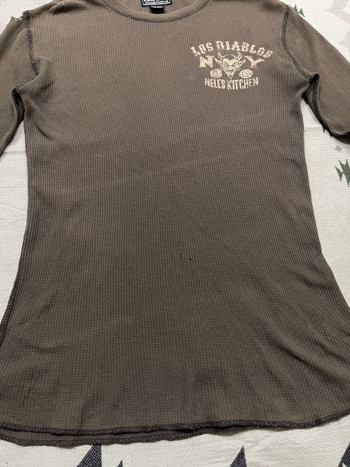 If Six Was Nine 2000s LOS DIABLOS DEVIL GRAPHIC THERMAL LONG SLEEVE SHIRT Size US XS / EU 42 / 0 - 4 Thumbnail