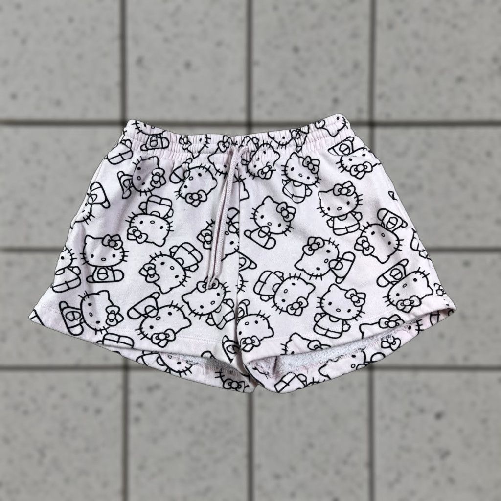 Vintage Sanrio Hello Kitty Pink Shorts Sweat Shorts Women's Small Cotton Polyester Drawstring Elastic Waist Activewear Casual Travel Size 28" / US 6 / IT 42 - 1 Thumbnail