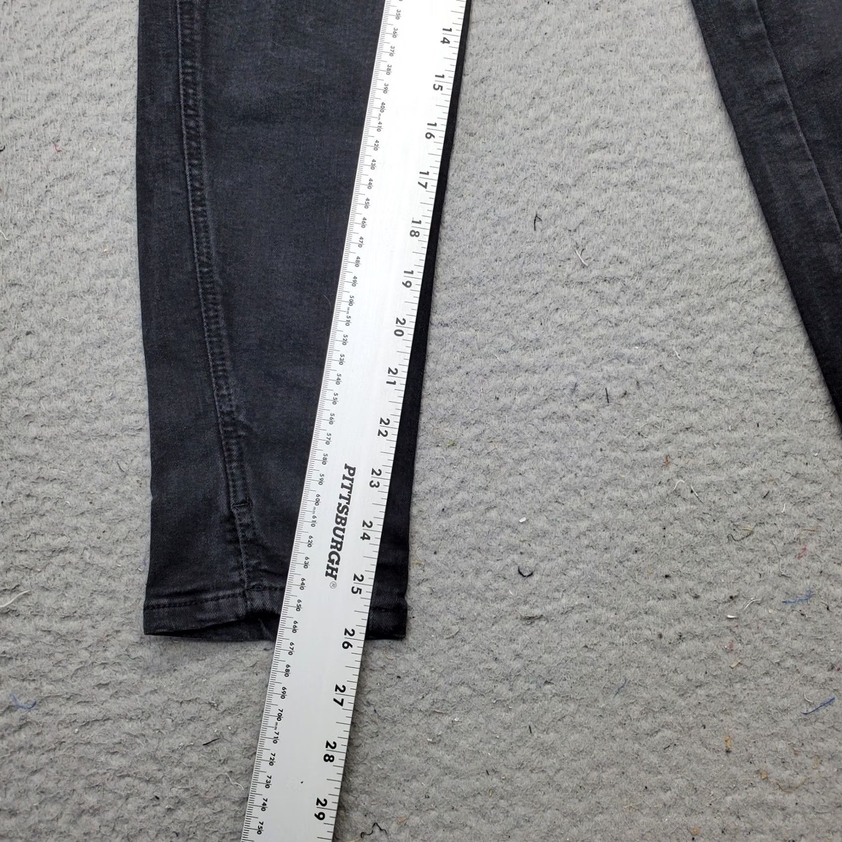 Vintage KanCan Skinny Jeans Women Size 28 Black Dark Wash 5-Pocket Design Distressed Denim Casual Womens Jeans Size 28" / US 6 / IT 42 - 4 Thumbnail