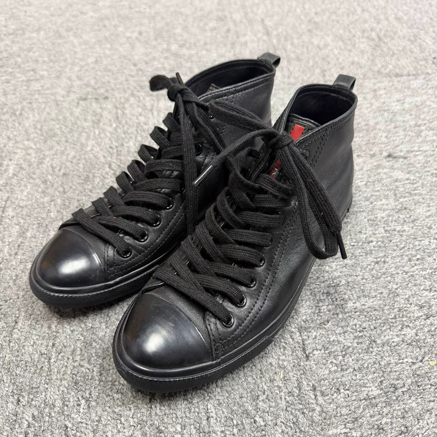 Prada Prada Leather Black Lowtop Sneakers 35.5 Women Size US 5 / IT 35 - 1 Thumbnail