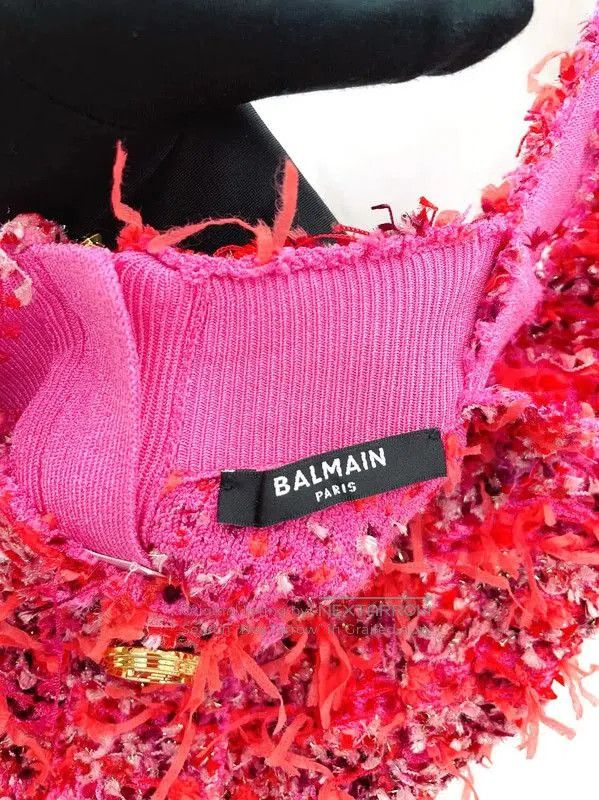 Balmain Balmain Summer Red Polyester Women’s Cropped T-shirt . Size S / US 4 / IT 40 - 7 Thumbnail