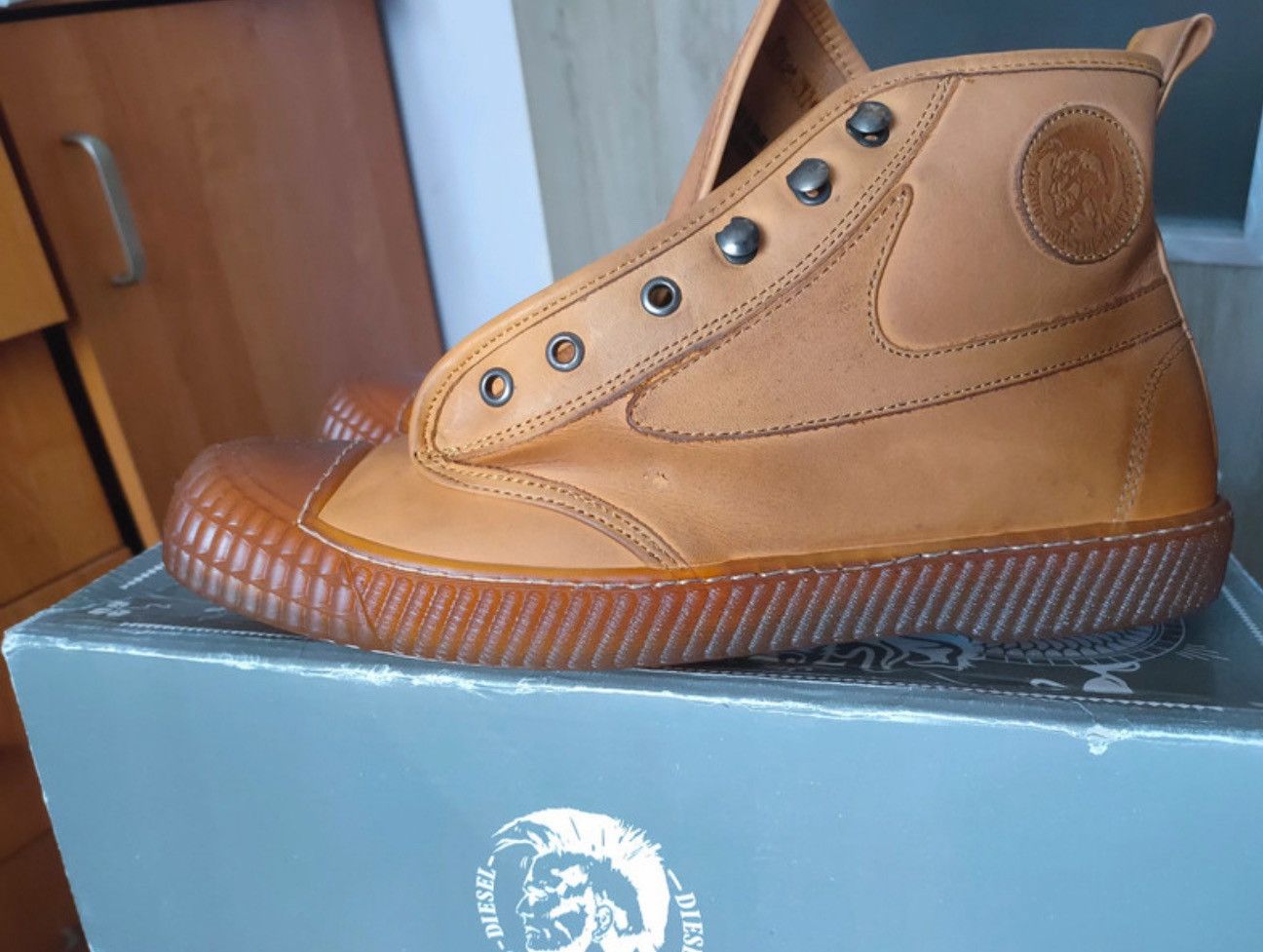 Diesel DIESEL DRAAGS94 LEATHER SNEAKERS MADE IN SPAIN Size US 10 / EU 43 - 20 Thumbnail