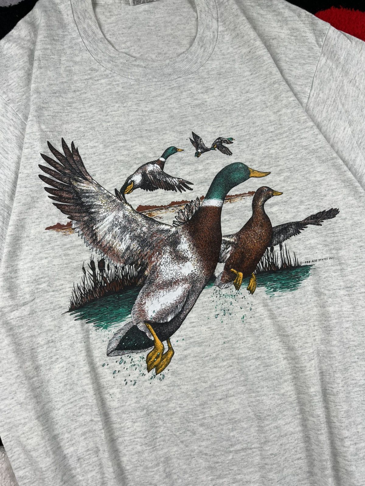 Fruit Of The Loom USA Nature Air Waves 1988 Birds Ducks Vintage Tee Shirt Size US L / EU 52-54 / 3 - 5 Thumbnail