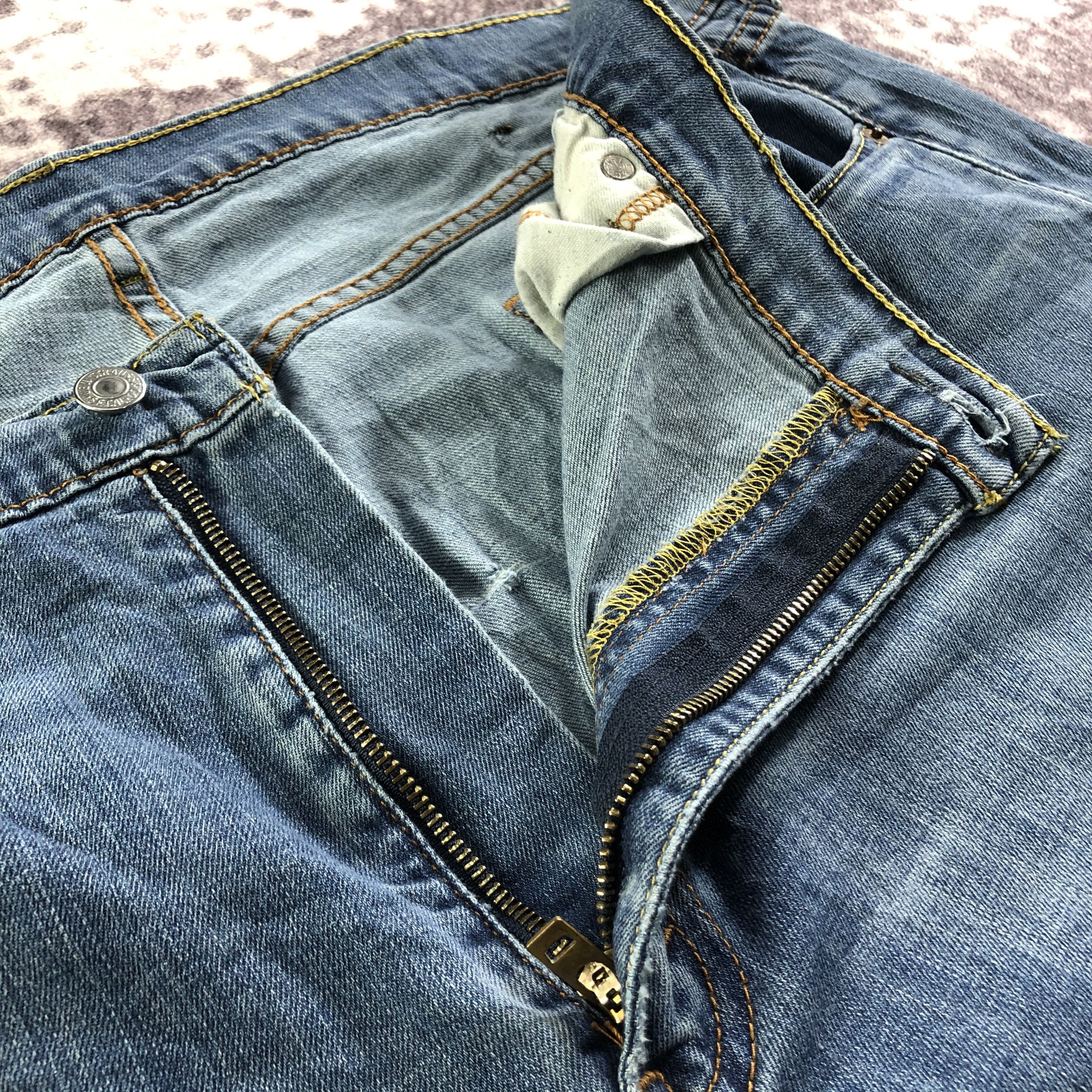 Levi's × Vintage Vintage Blue Wash Levis 559 Jeans-JM3417 Size US 42 / EU 58 - 7 Thumbnail