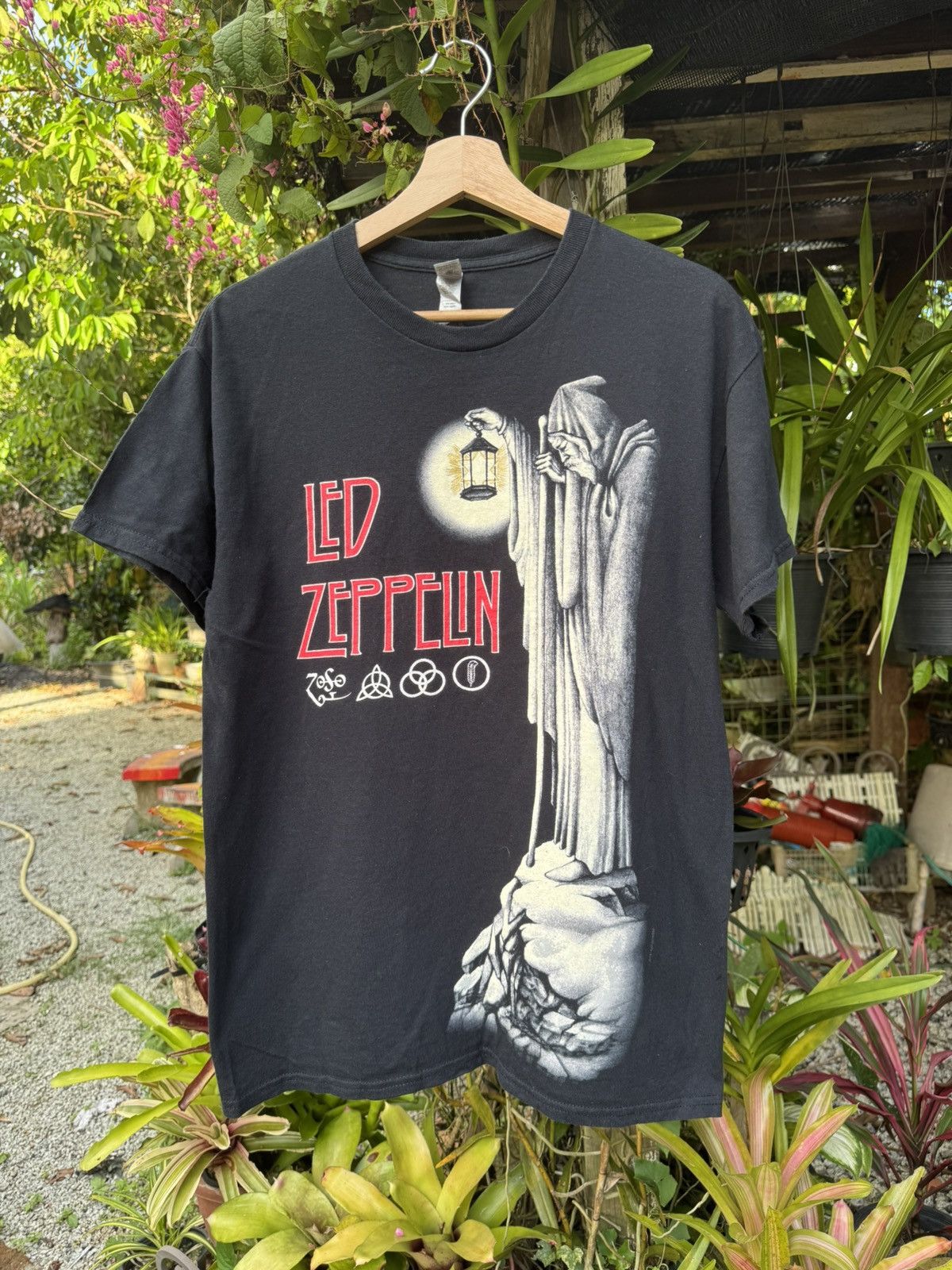 Band Tees Led Zeppelin Band T Shirt Copyright 2019 Size US M / EU 48-50 / 2 - 1 Thumbnail