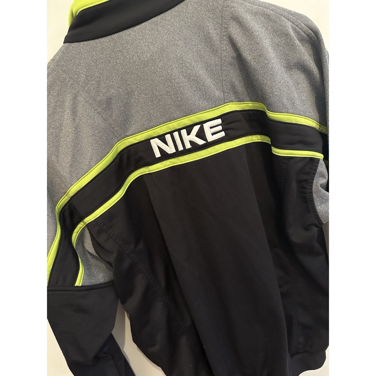 Nike Nike Air Jacke Size S-M Retro Vintage Nike 90s Vintage h Size US S / EU 44-46 / 1 - 4 Thumbnail