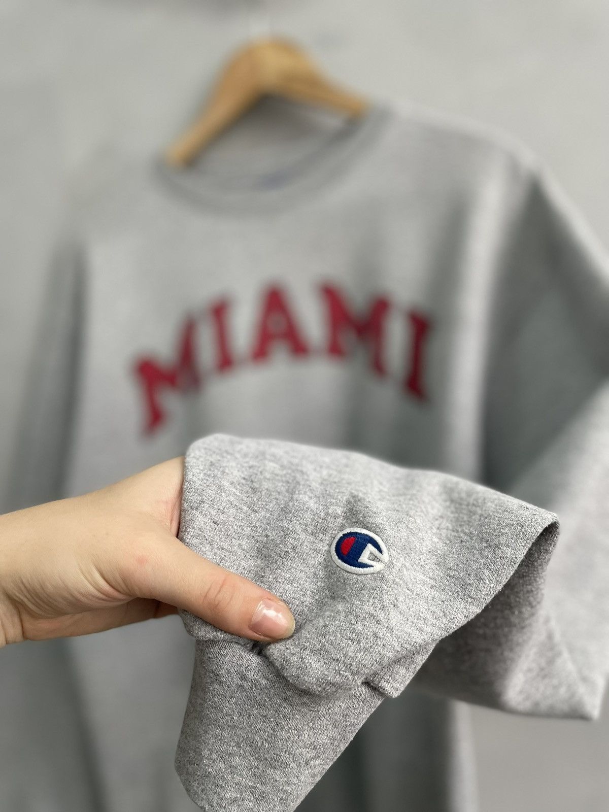 Champion Retro y2k kanye west style champion embroidered sweatshirt Size US M / EU 48-50 / 2 - 4 Thumbnail
