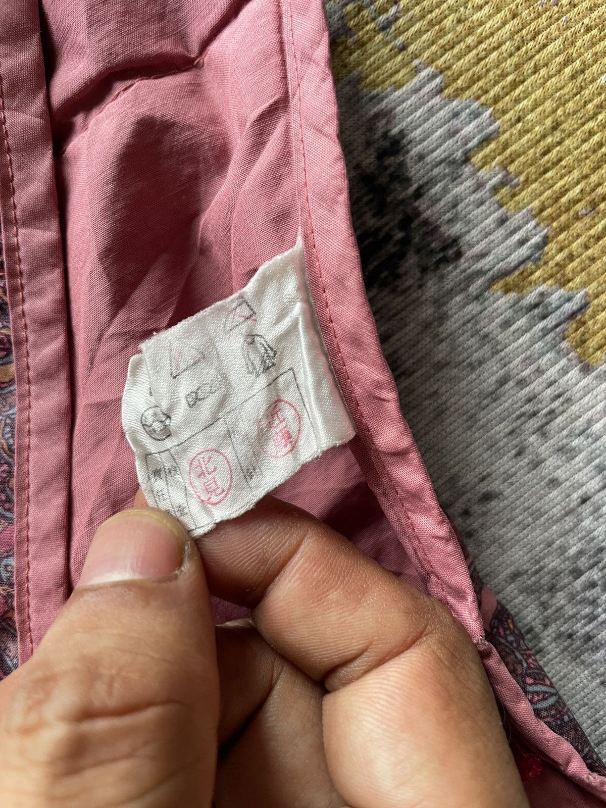 Celine Celine Down Puffer Poncho Paisley Size US M / EU 48-50 / 2 - 7 Thumbnail