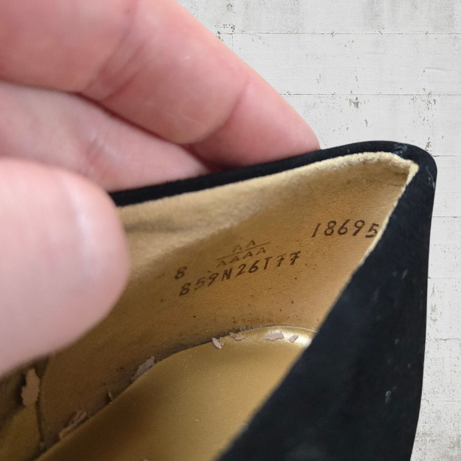 Vintage 80s Vintage Black Suede Pointed Square Toe Heels Size 8 Size US 8 / IT 38 - 9 Thumbnail