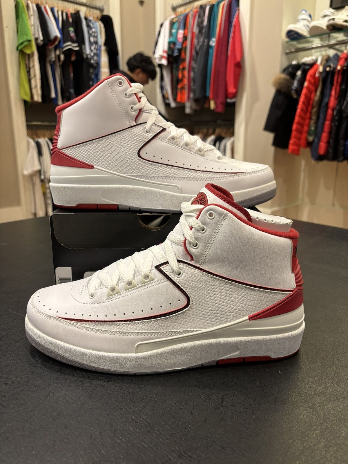 Jordan Brand Jordan 2 Retro ‘White Red’ Size US 9.5 / EU 42-43 - 1 Thumbnail