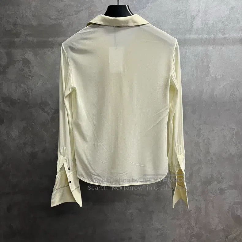 Louis Vuitton Louis Vuitton Off-white Mulberry Silk Lapel Casual Long Sl Size XXS / US 00 / IT 34 - 5 Thumbnail