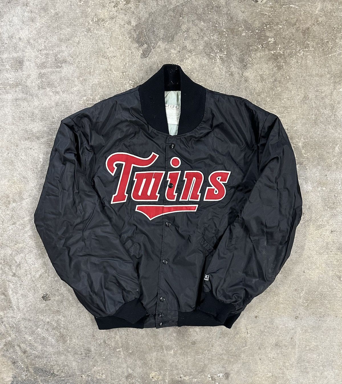 Delong Vintage 90s Delong Minnesota Twins MLB Satin Jacket READ Size US XL / EU 56 / 4 - 1 Thumbnail