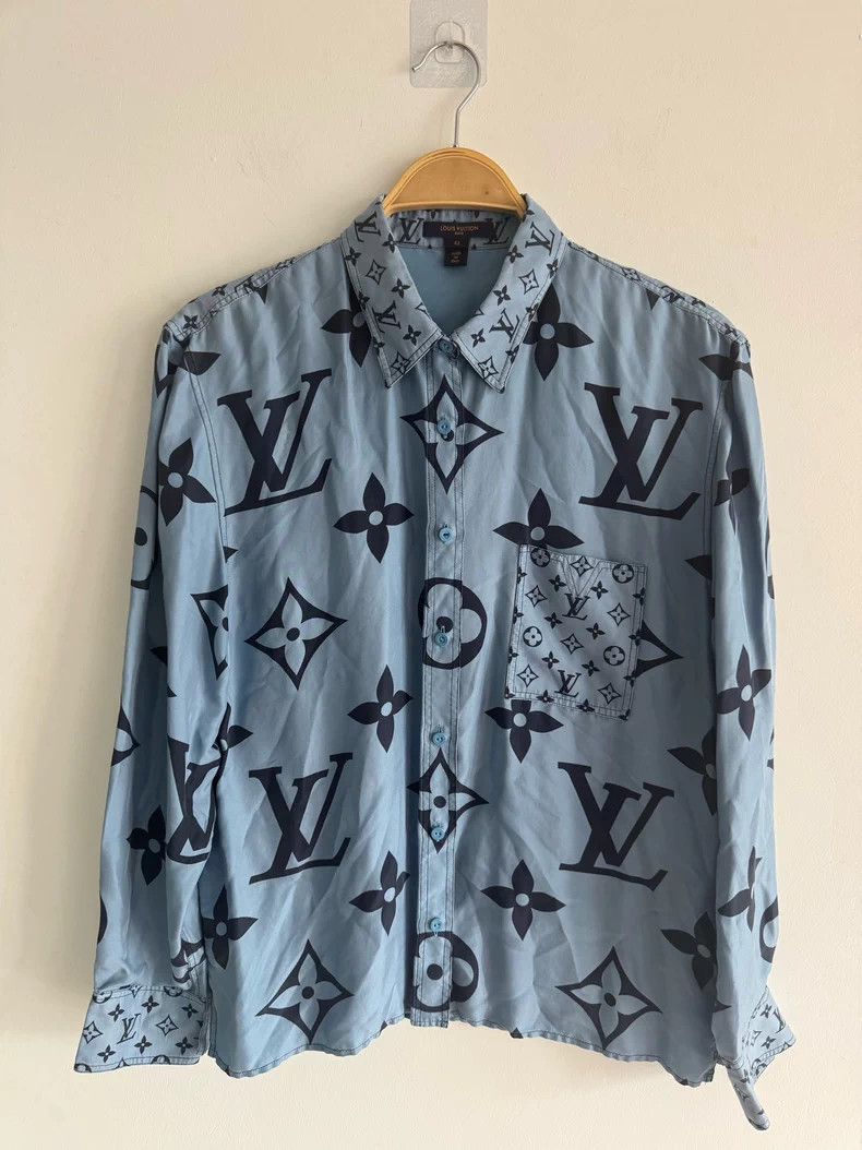 Louis Vuitton Louis Vuitton Knitted full print presbyopic shirt Size US XS / EU 42 / 0 - 1 Thumbnail