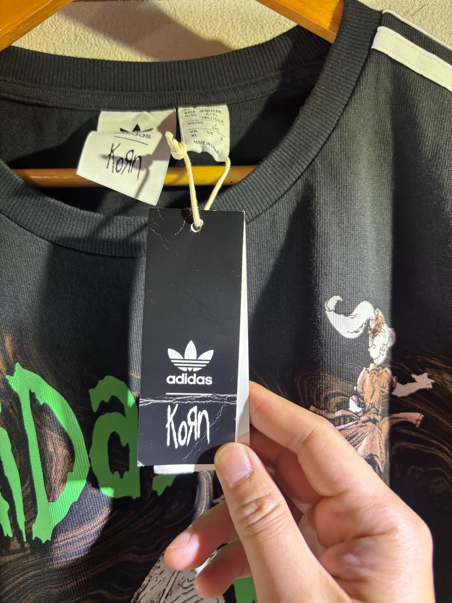 Adidas Korn x adidas Longsleeve Tee (Hopscotch Girl, Album Cover) XL BN Size US XXL / EU 58 / 5 - 3 Thumbnail