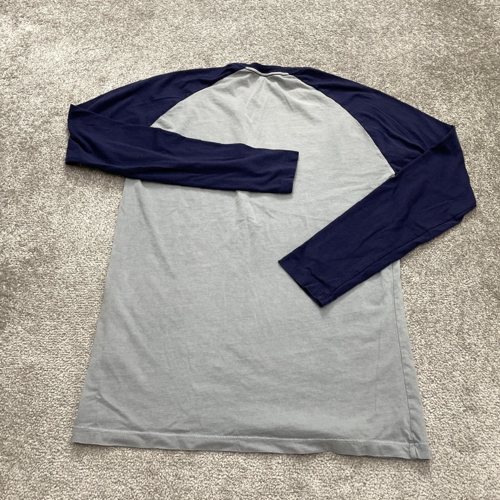 Vintage Alta Gracia Auburn Tigers T-Shirt Mens Medium Gray Raglan Crew Tee Sports Size US M / EU 48-50 / 2 - 2 Thumbnail