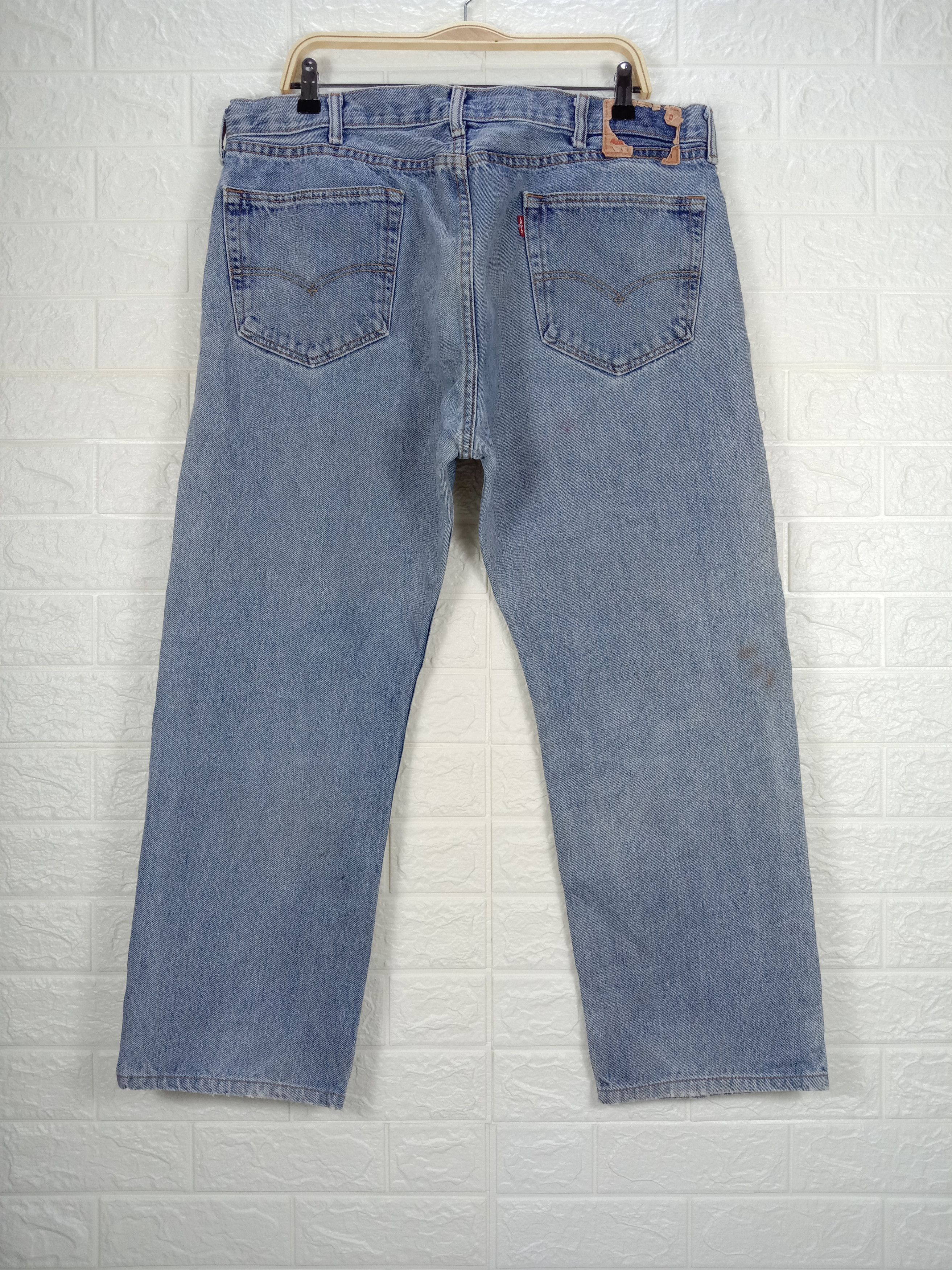 Levi's Vintage Levi's 505 Jeans Light Wash Regular Fit Denim Size US 38 / EU 54 - 5 Thumbnail