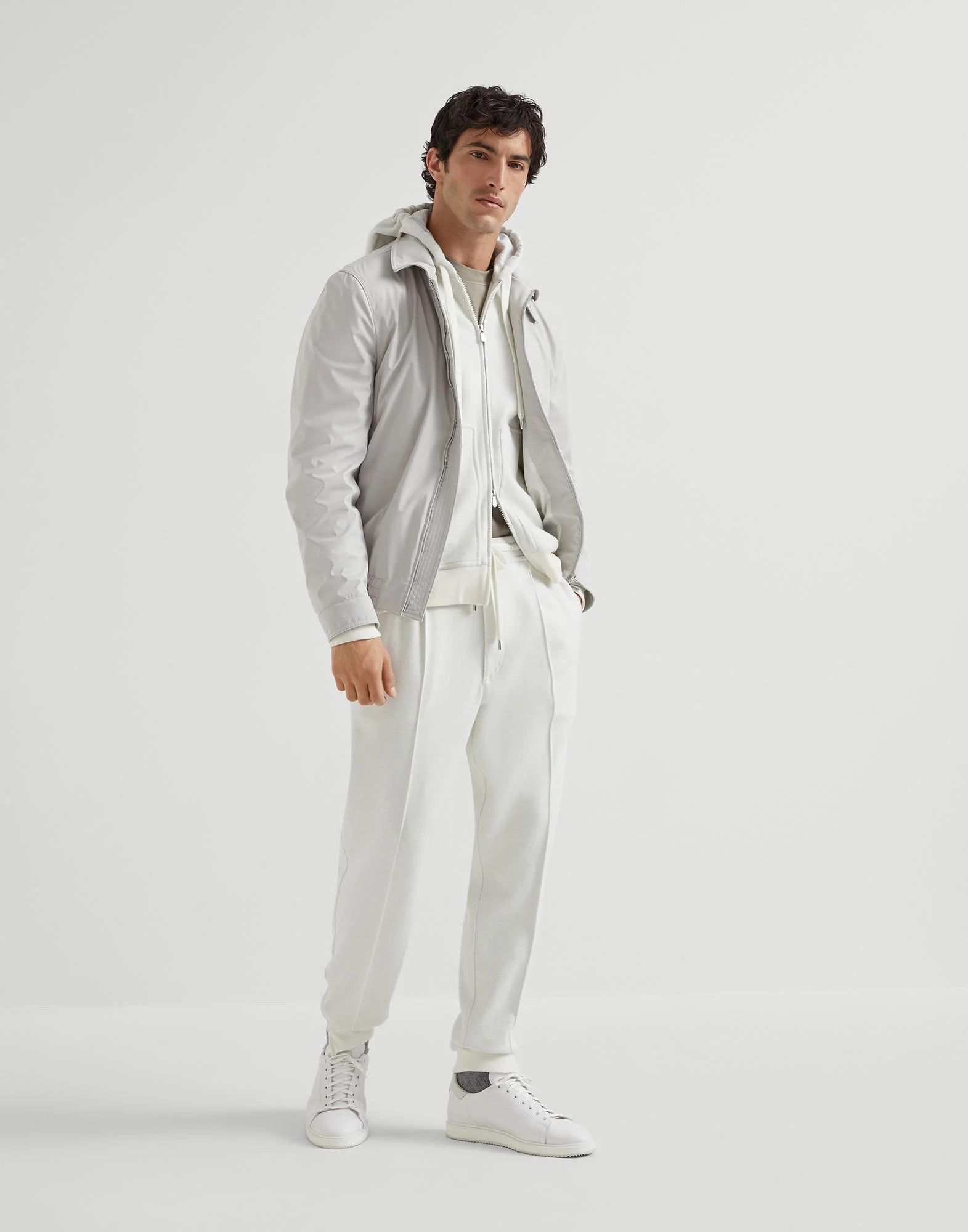 Brunello Cucinelli o1w1db10326 Cardigan Sweatshirt in Open White Size US M / EU 48-50 / 2 - 2 Thumbnail
