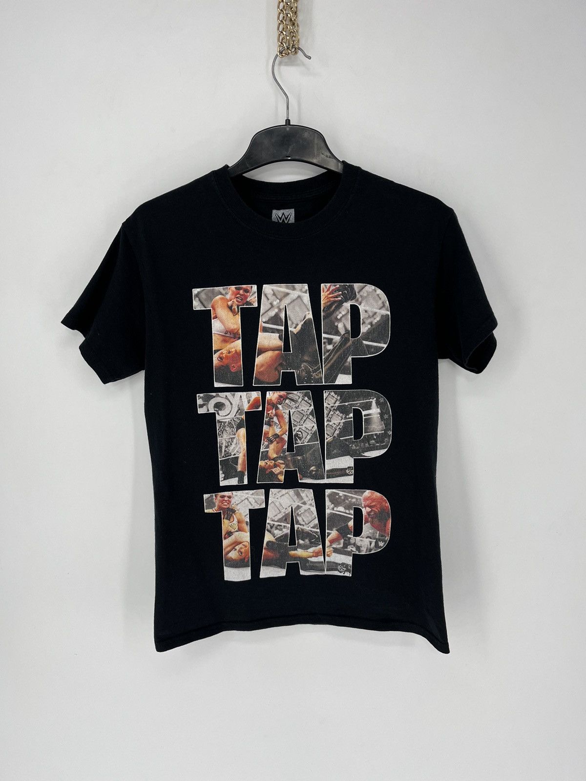 Vintage × WWE Vintage Y2K Wwe "TAP TAP TAP" Authentic Streetwear T-Shirts Size US S / EU 44-46 / 1 - 2 Thumbnail