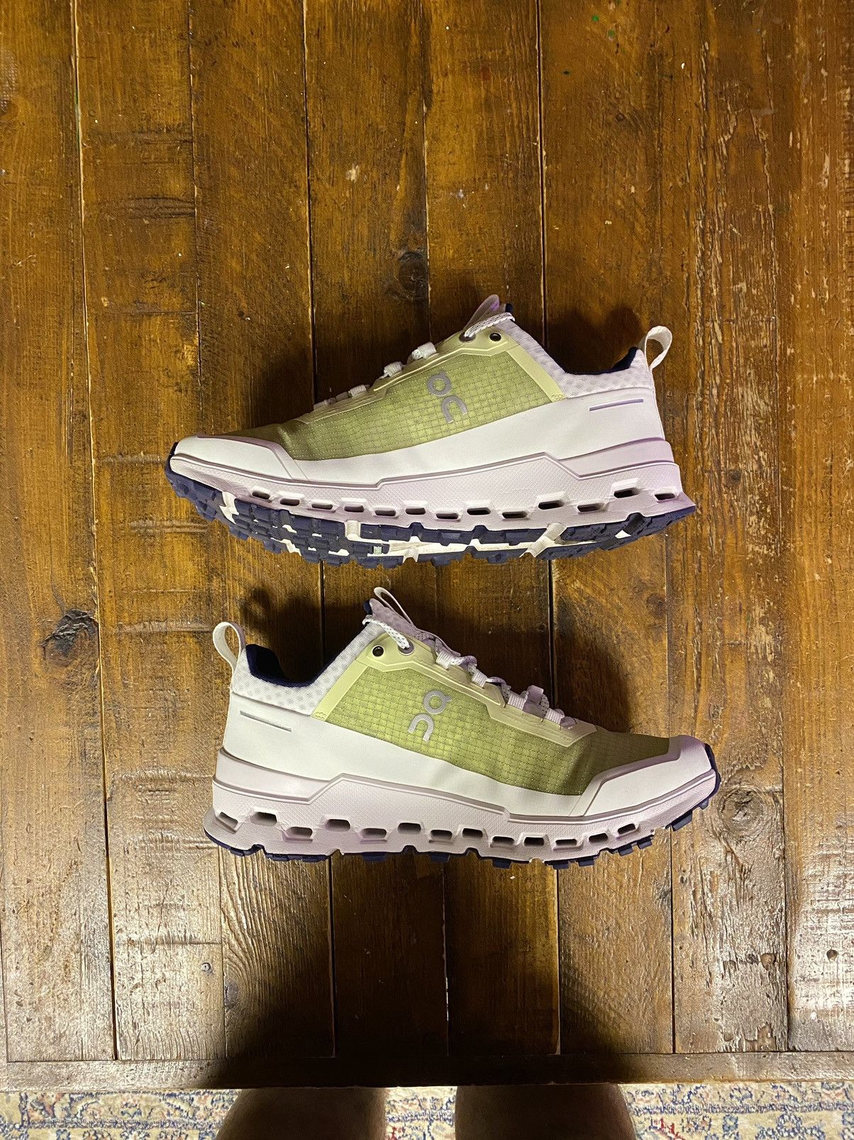 On On Running Cloudultra Flourite Size US 9.5 / EU 42-43 - 3 Thumbnail
