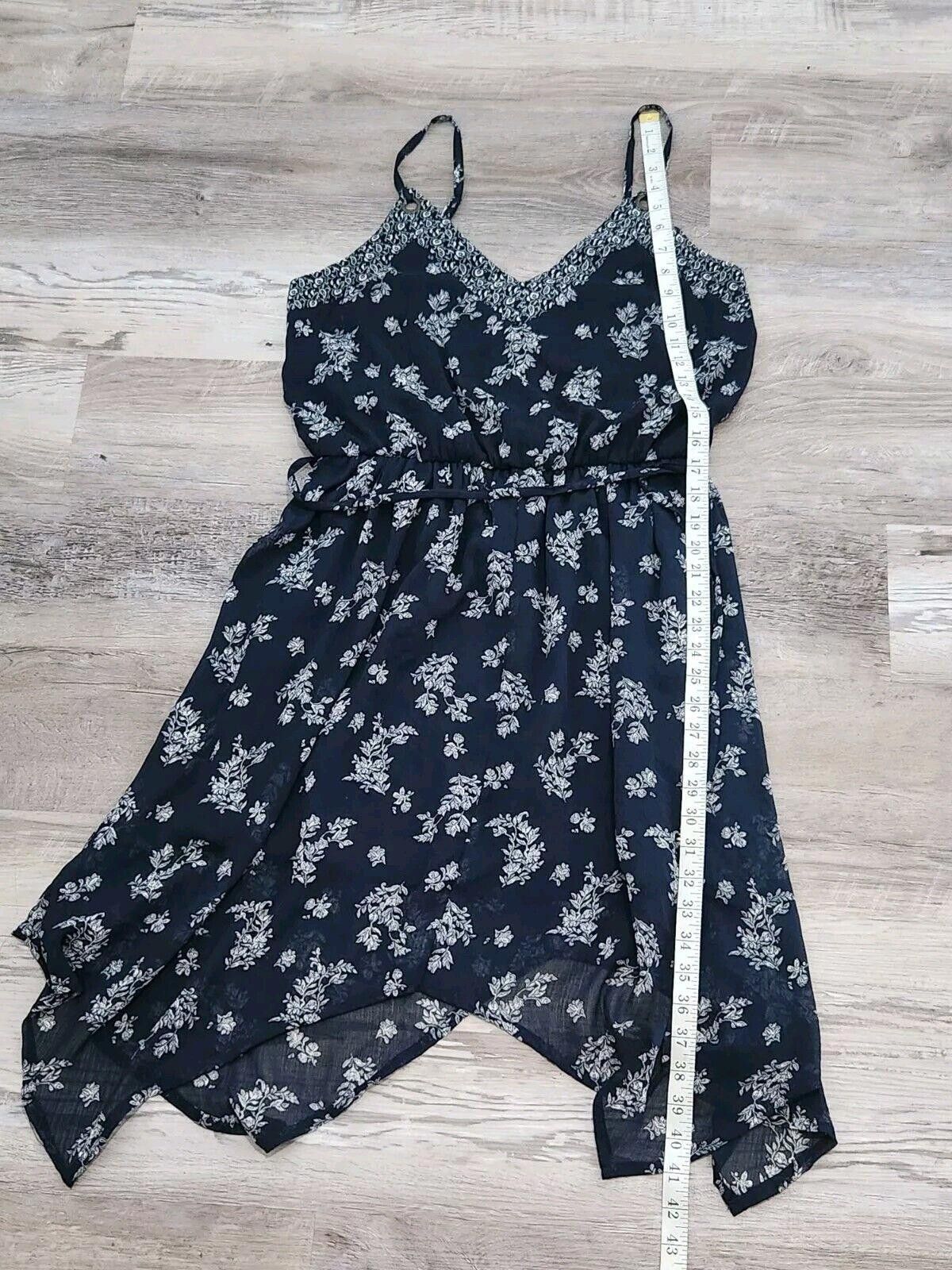 Designer Xhilaration Dress Medium Blue Spaghetti Strap V Neck Size M / US 6-8 / IT 42-44 - 7 Thumbnail