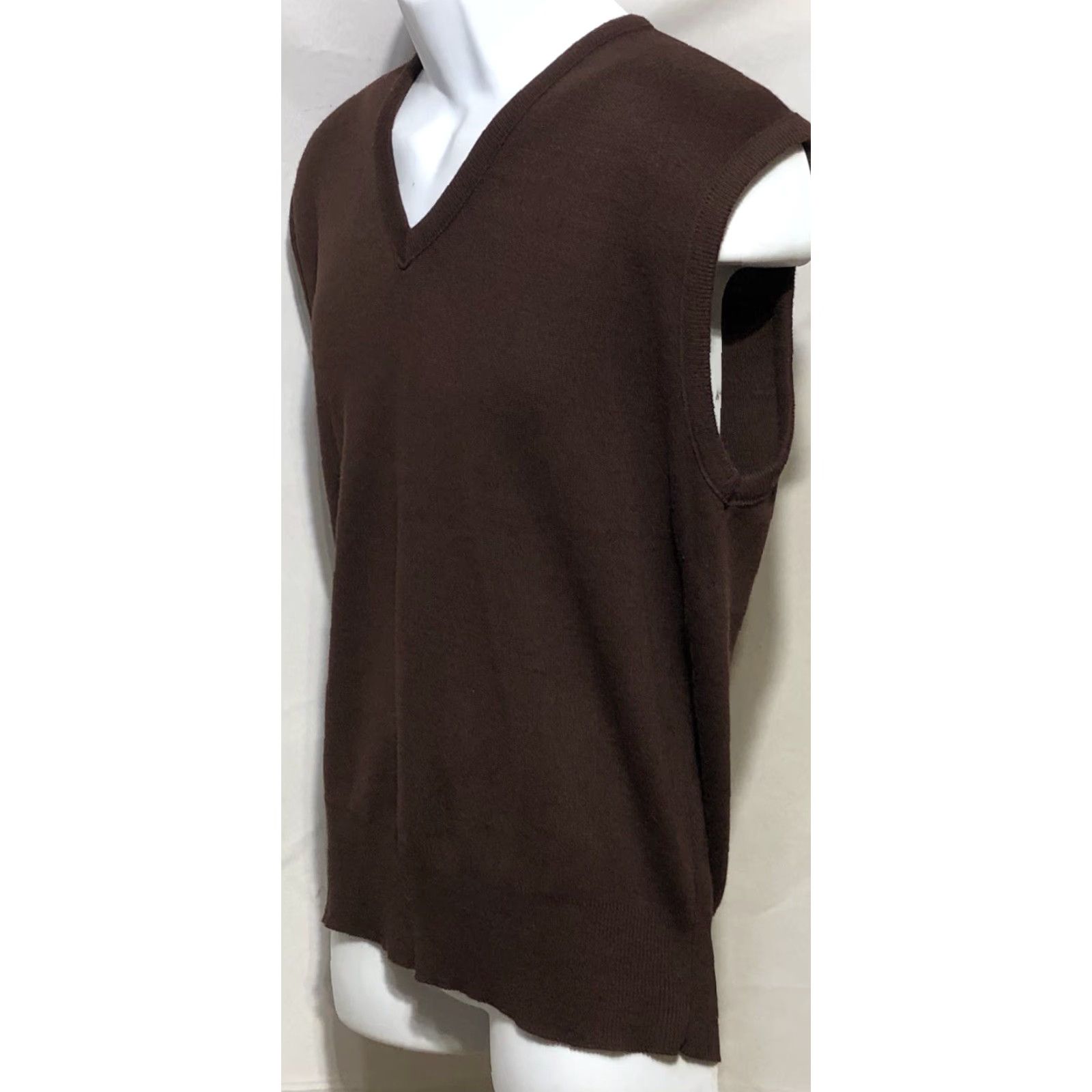 Sears VINTAGE Sears sweater vest XL brown V-Neck Knit Slim/Soft Preppy academia Men Size US XL / EU 56 / 4 - 2 Thumbnail