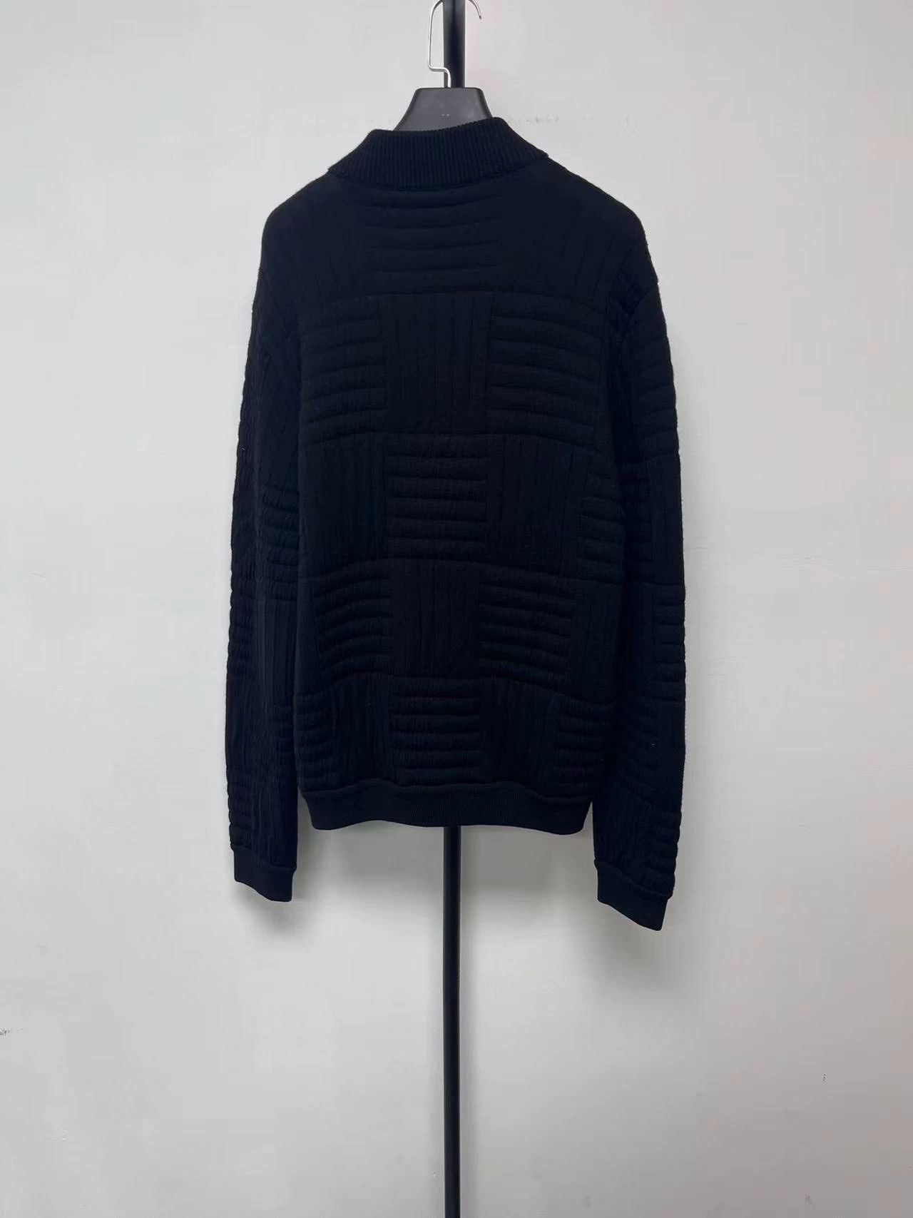 Louis Vuitton LOUIS VUITTON FW22 Quilted Zip Jacket Black S Size US S / EU 44-46 / 1 - 2 Thumbnail