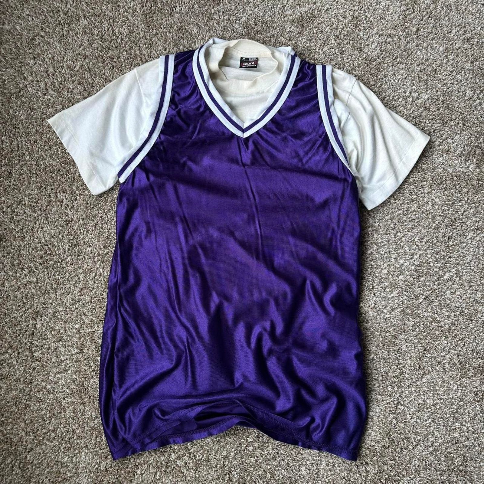 Vintage Vintage 80s White Black Tee Purple Basketball Jersey Shirt Size US M / EU 48-50 / 2 - 3 Thumbnail