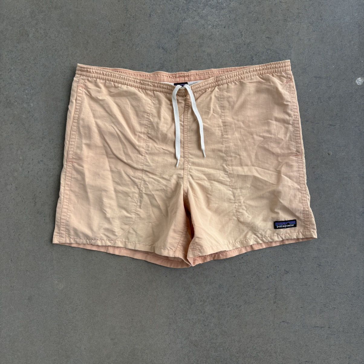 Patagonia × Vintage Vintage Y2K Adjustable Patagonia Shorts Small Orange / Pink Size US 30 / EU 46 - 1 Thumbnail