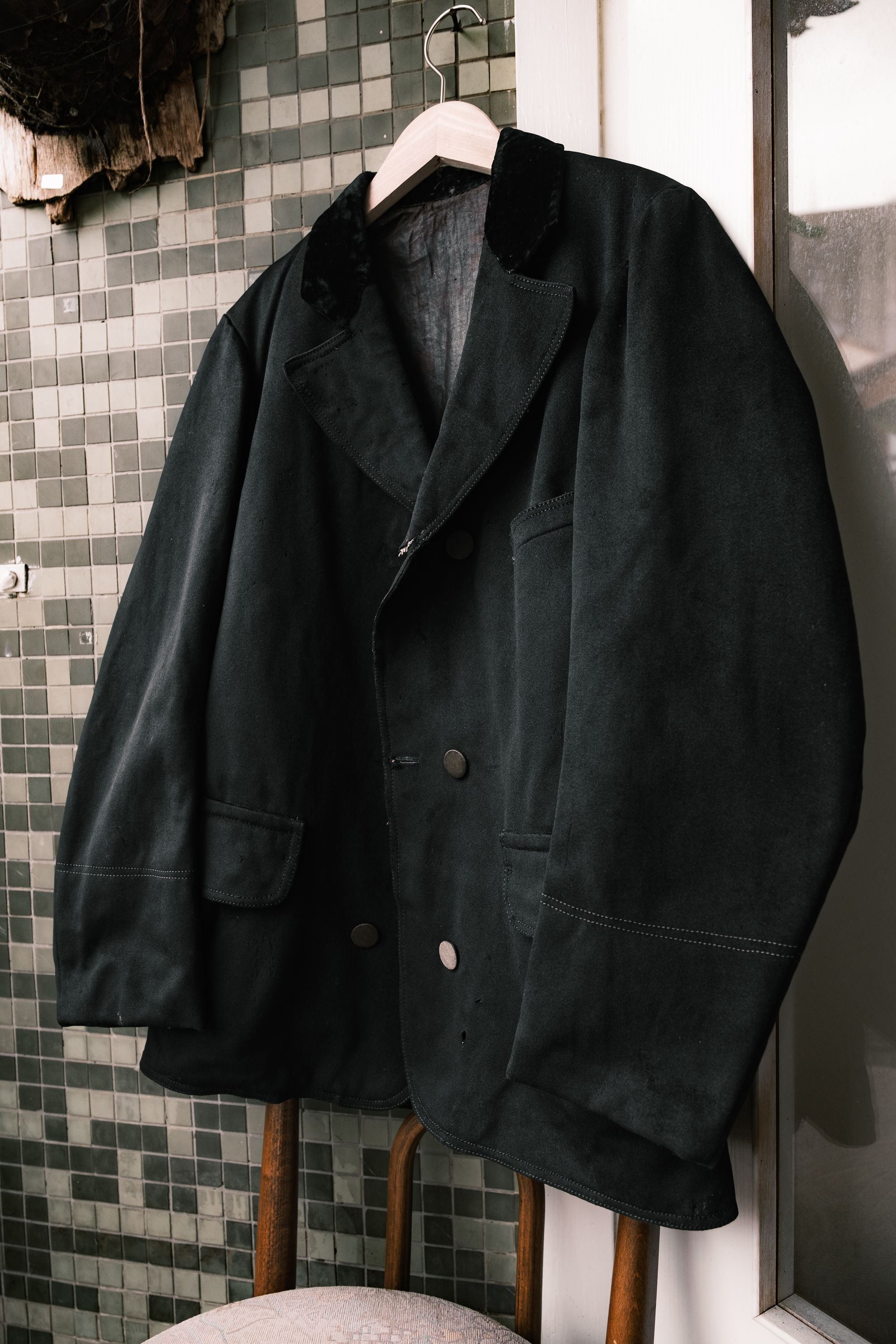 Vintage 1930s French velvet collar wool double-breasted sack coat Size 42R - 4 Thumbnail