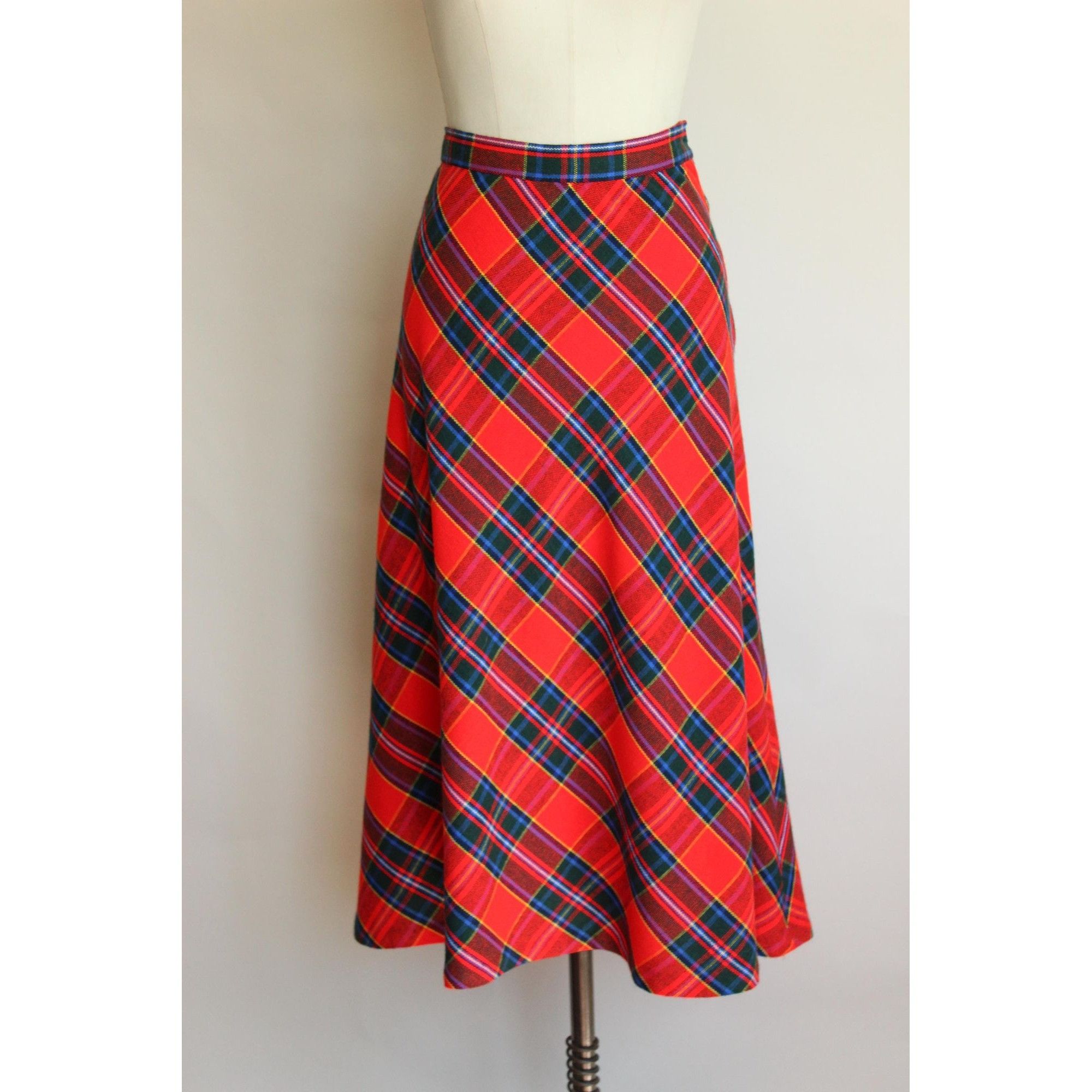 Vintage 1950s Skirt, Red Plaid Wool Tartan A LIne