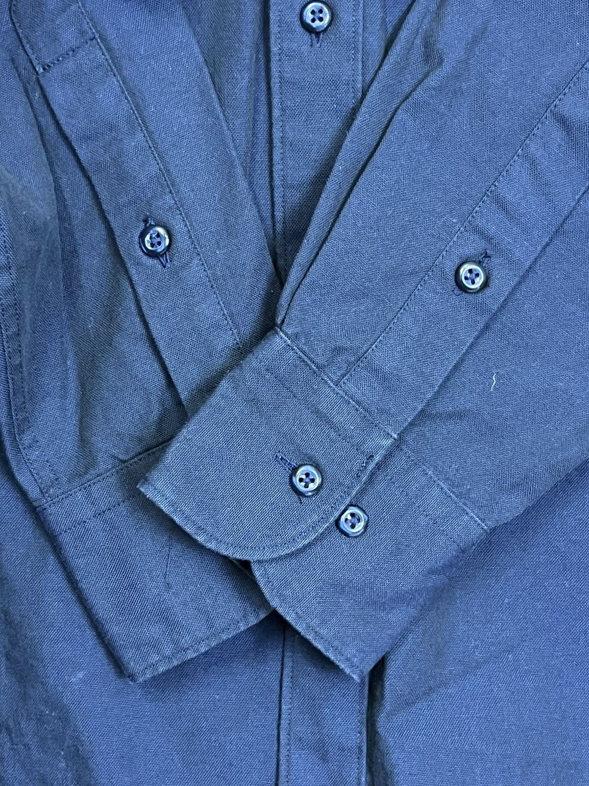 Anime Anime ATTACK ON TITAN-jean kirstein logo button ups shirts Size US M / EU 48-50 / 2 - 8 Thumbnail