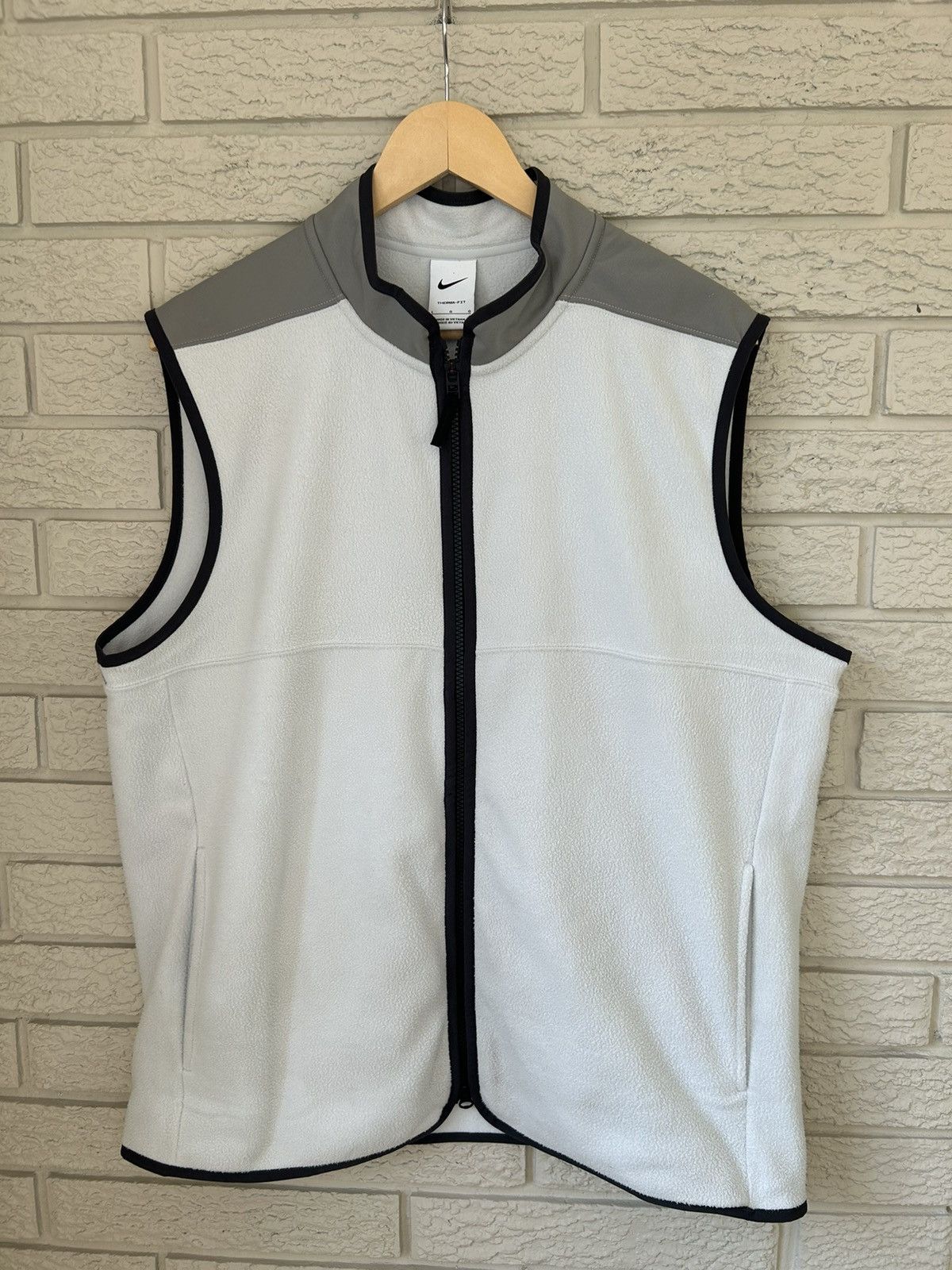 Nike Nike Swoosh Therma Fit Fleece Zip Up Vest Size US L / EU 52-54 / 3 - 1 Thumbnail