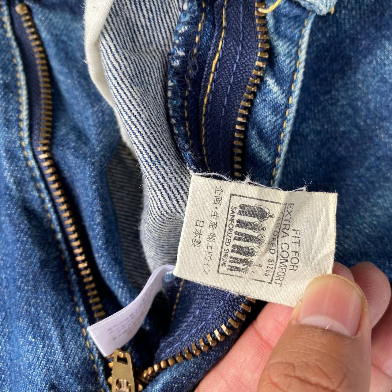 Lee × Vintage FLARED VINTAGE 90S LEE RIDERS BLUEWASH DENIM MADE IN JAPAN Size US 28 / EU 44 - 2 Thumbnail