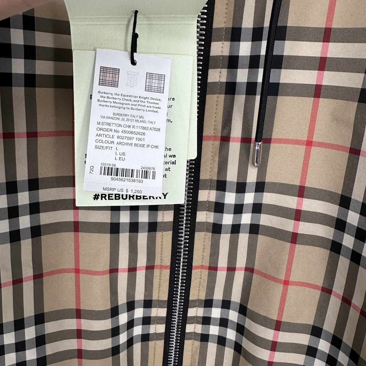 Burberry Burberry reversible jacket size:L Size US L / EU 52-54 / 3 - 7 Thumbnail