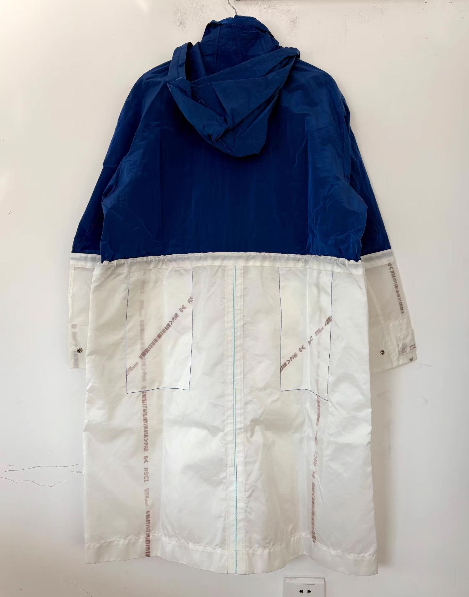 KANGHYUK Kanghyuk Men's Color-block Trench Coat / Raincoat Ｑ21 Size US M / EU 48-50 / 2 - 2 Thumbnail