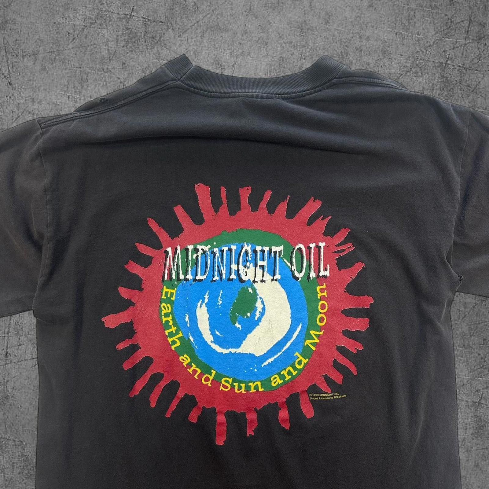 Band Tees Vintage 1993 Midnight Oil Tour Tee Size US L / EU 52-54 / 3 - 8 Thumbnail
