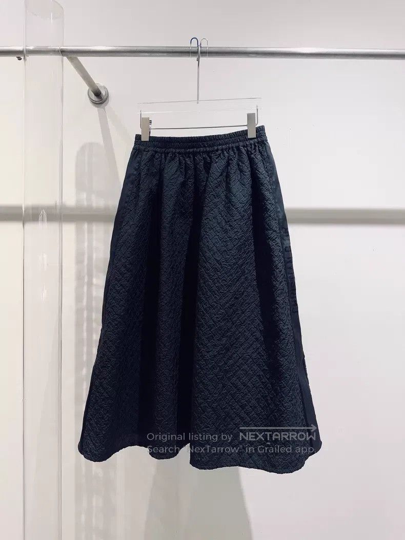 Dior Dior Black relief pleated skirt Size 24" / US 00 / IT 34 - 3 Thumbnail