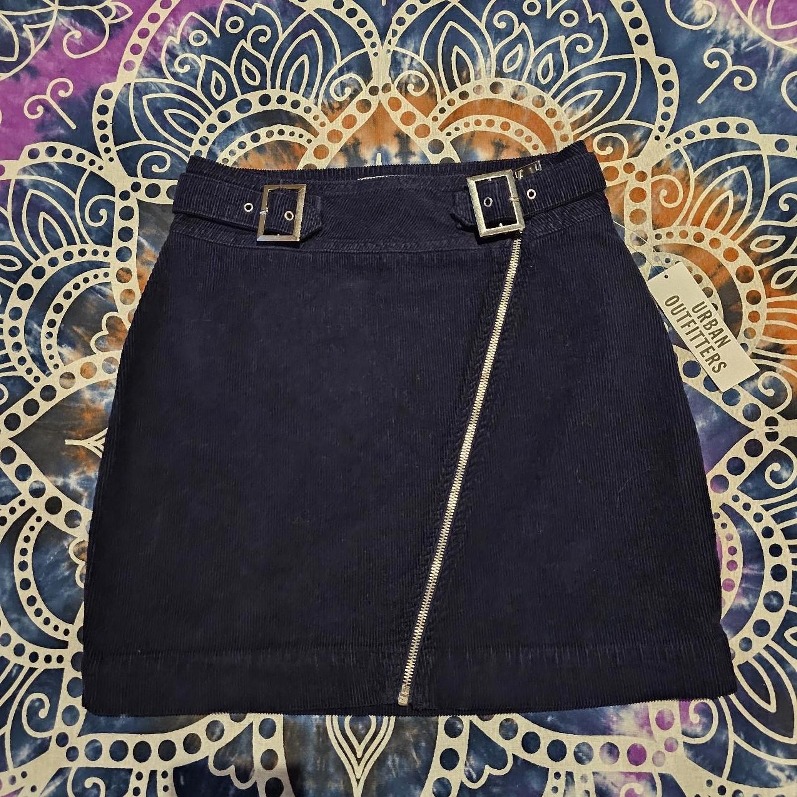 Urban Outfitters Urban Outfitters Women's Navy Skirt NWT Size 32" / US 10 / IT 46 - 1 Thumbnail