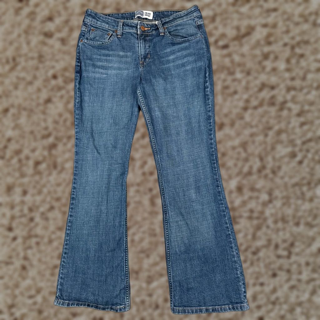 Levi's Levis Jeans Women 10 S Blue Denim Low Rise Bootcut Cotton Medium Wash 30x28 Size 32" / US 10 / IT 46 - 1 Thumbnail