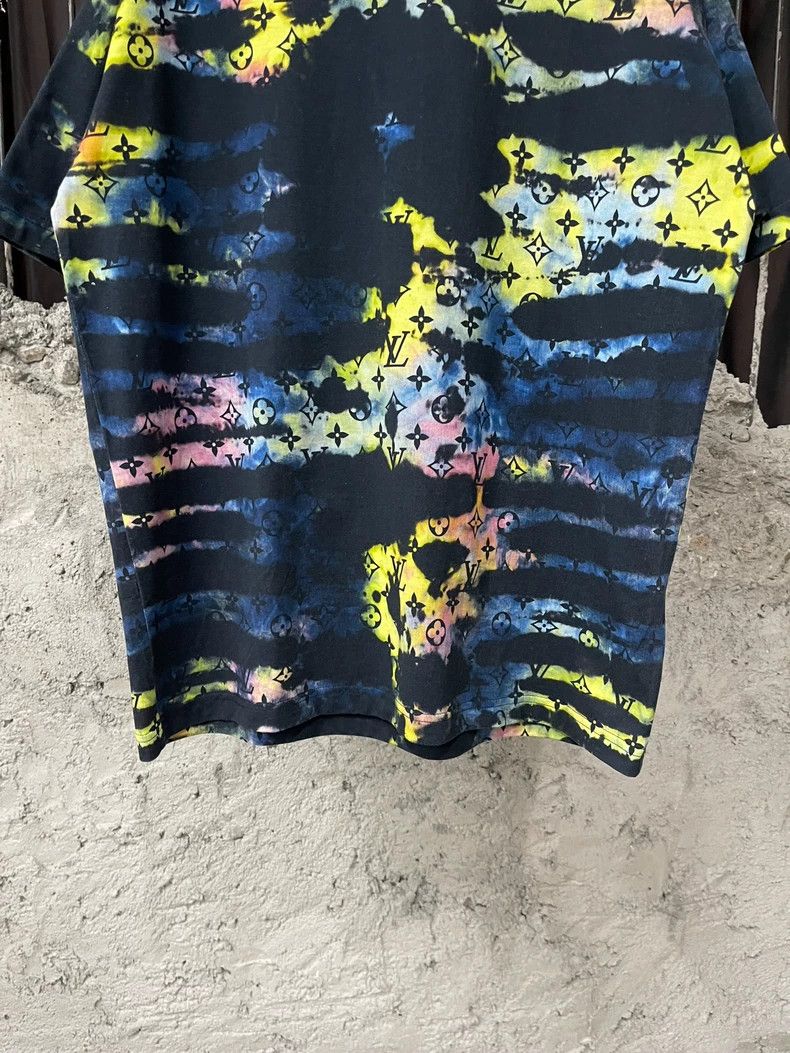 Louis Vuitton Louis Vuitton Tie-dyed old flower short sleeves Size US M / EU 48-50 / 2 - 4 Thumbnail