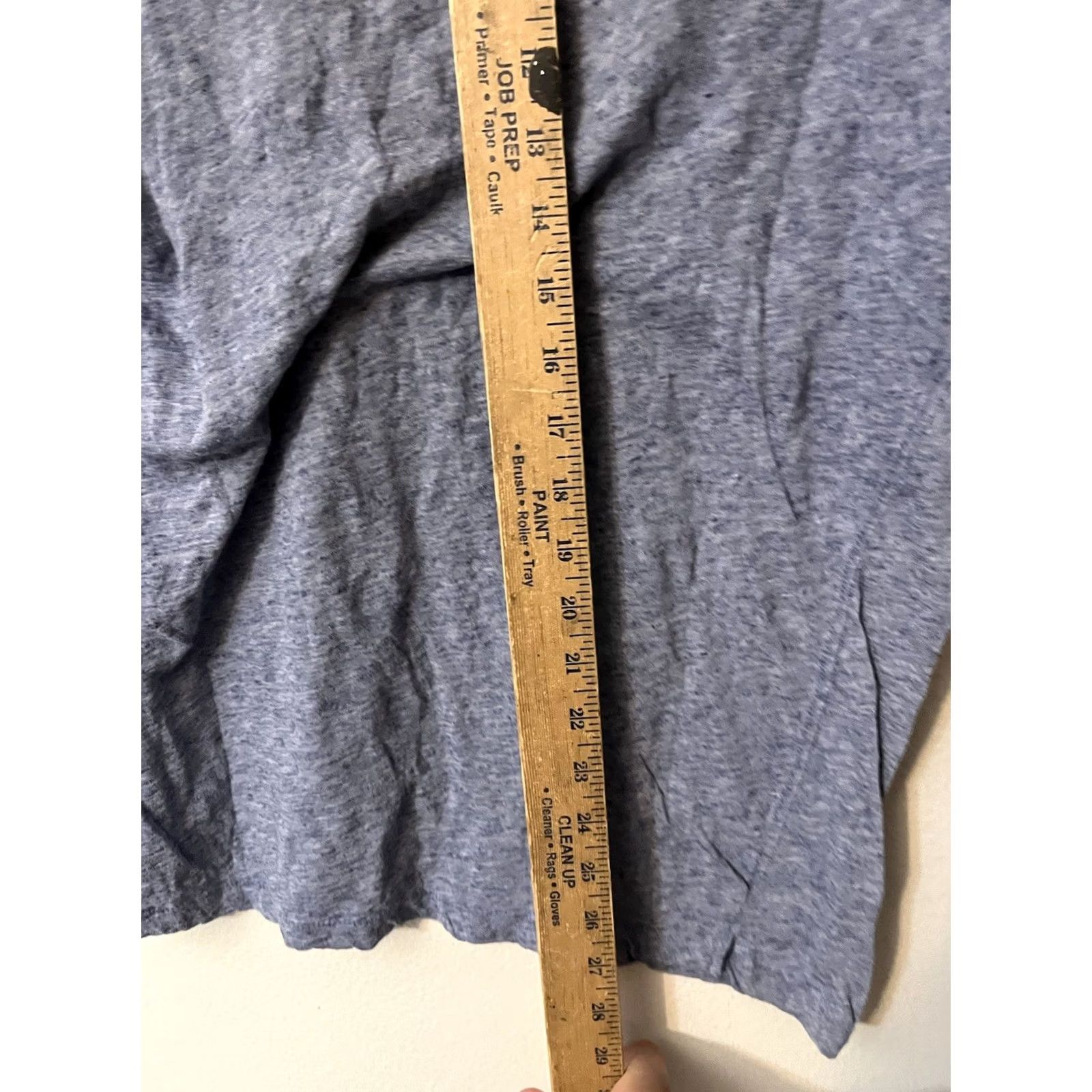 PD&C PD&C Men's T-Shirt V-Neck Short Sleeve Blue Solid Larg e Size Large Blue PD&C Shirt Mens Size US L / EU 52-54 / 3 - 4 Thumbnail