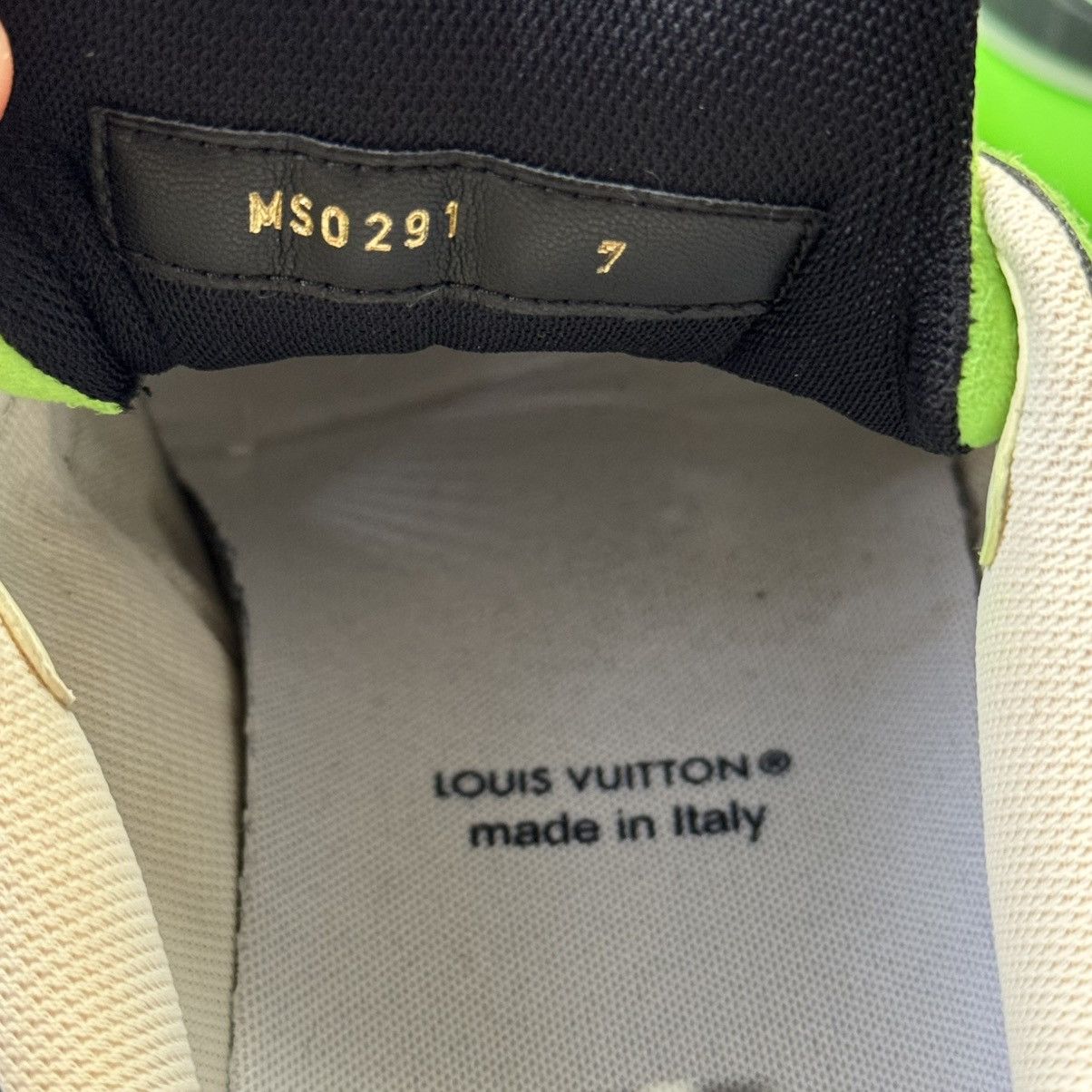 Louis Vuitton Louis Vuitton Runners Tactic Green sneakers miami Art Basel Size US 7 / EU 40 - 9 Thumbnail