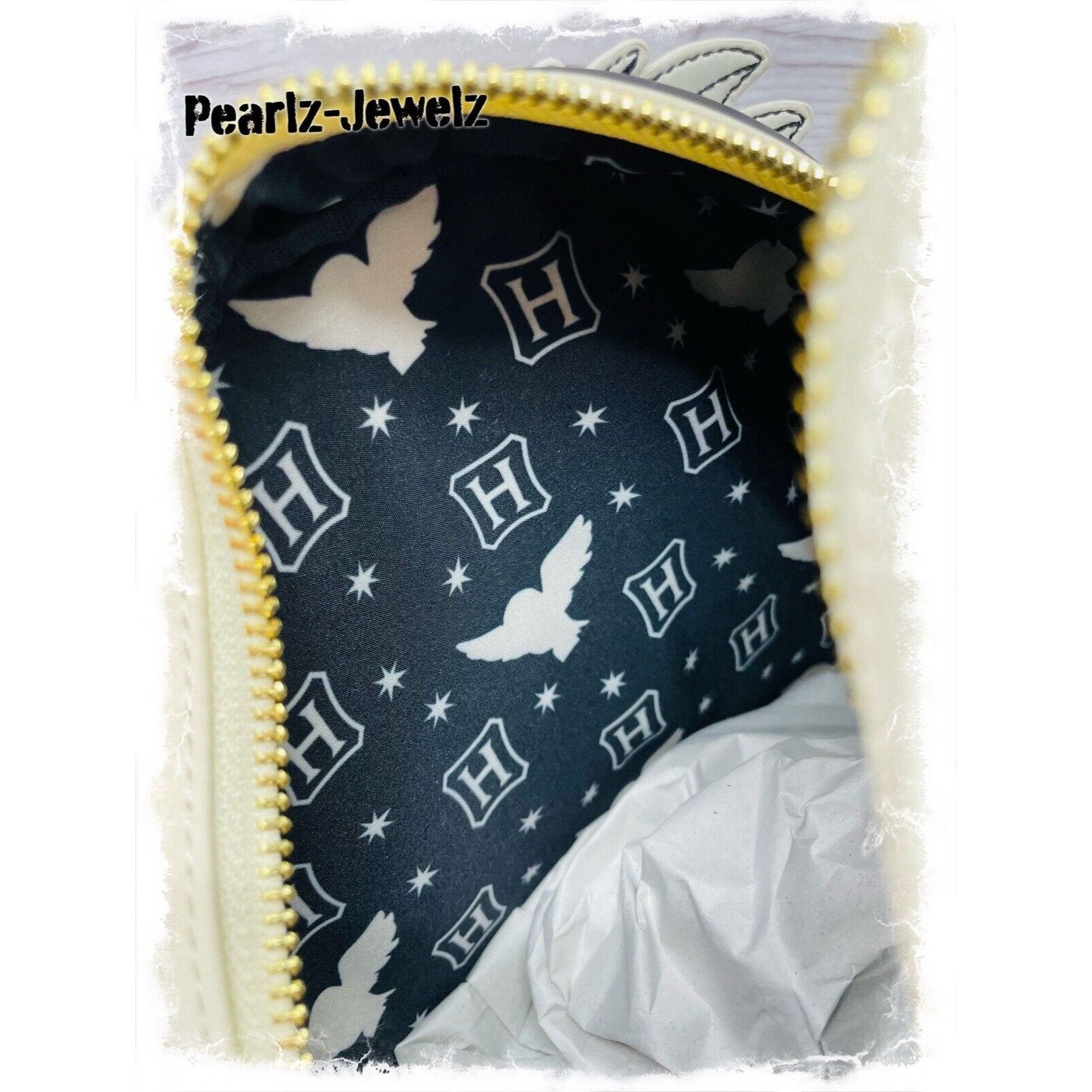 Disney Loungefly Harry Potter Hedwig Owl Letter Envelope Figural Co Size ONE SIZE - 5 Thumbnail
