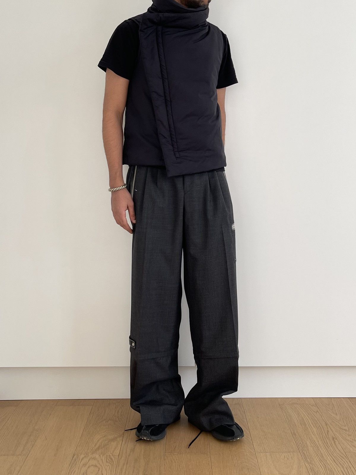 Undercover Undercover SS10 Less But Better Detachable Baggy Wool Pants Size US 30 / EU 46 - 1 Thumbnail