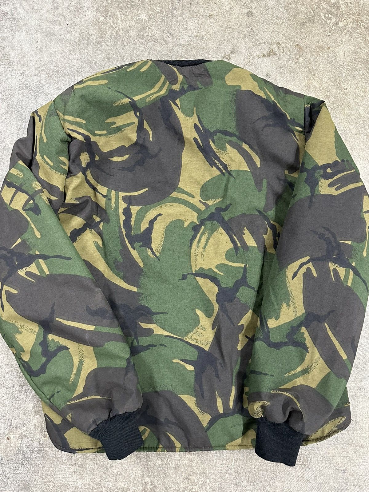 Vintage Vintage 80s Army Military Camouflage Bomber Jacket USA Size US S / EU 44-46 / 1 - 13 Thumbnail